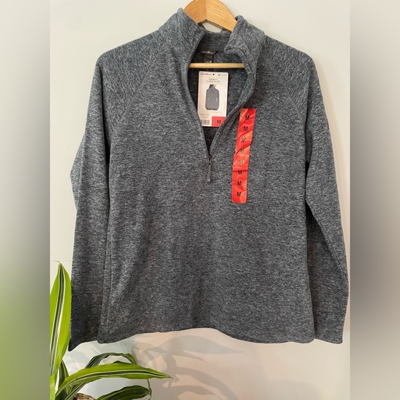 🏷️ 🏕️NWT Eddie Bauer Women’s Fleece 1/4 zip. Grey. Medium - Picture 6 of 11